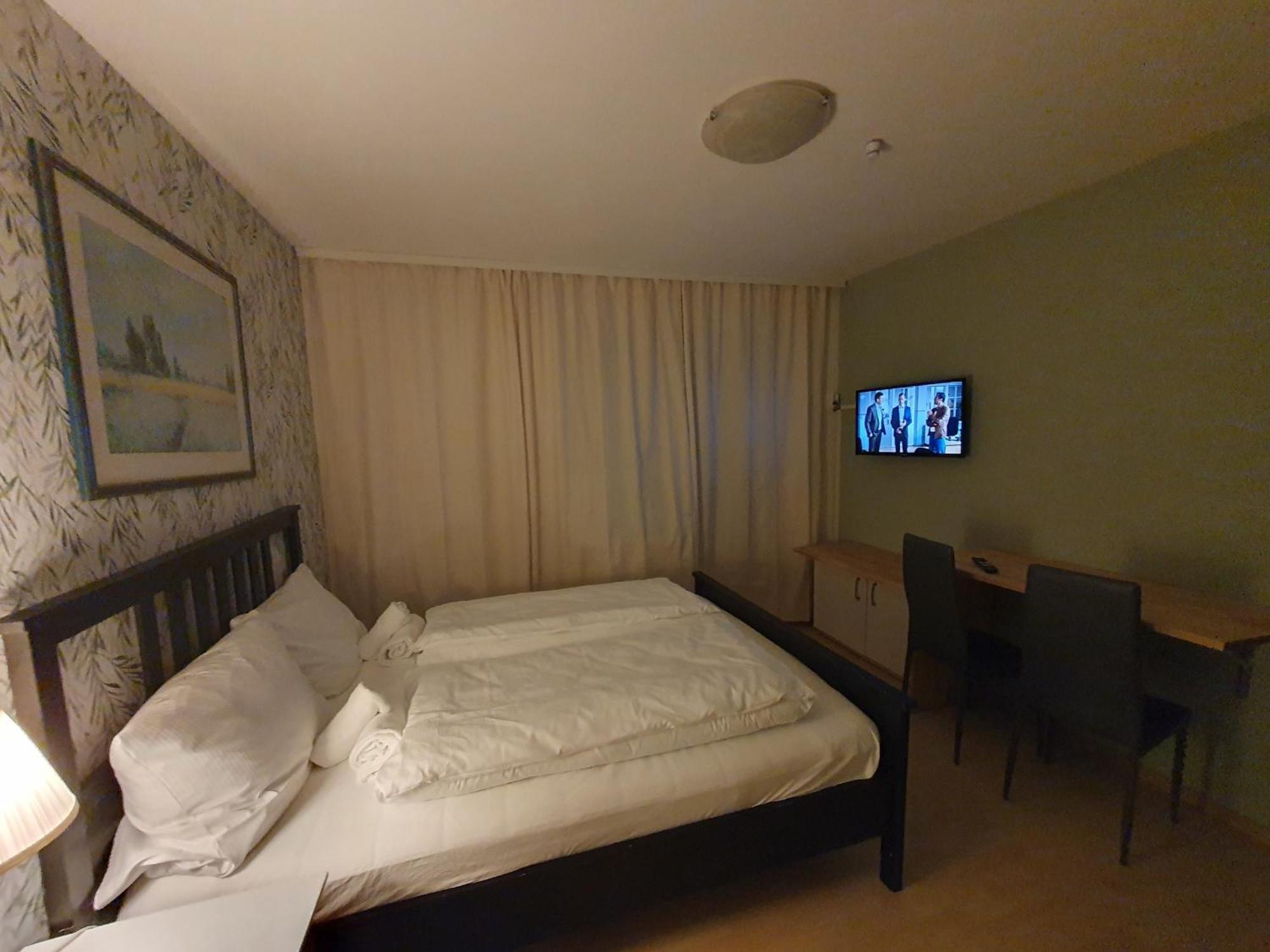 Citypark Hotel Кёльн Экстерьер фото